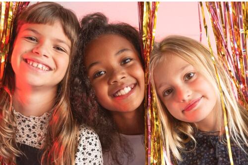 Empoderando futuras líderes: conoce el Día Internacional de la Niña