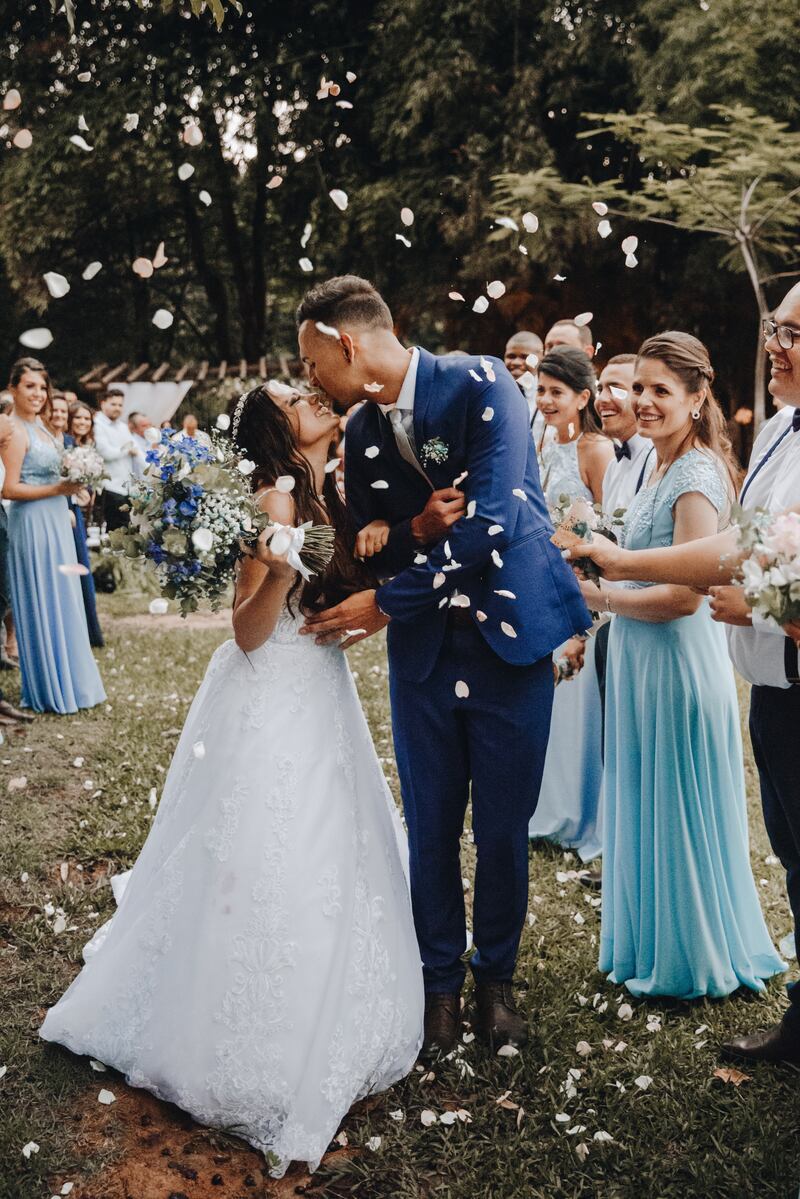 Prendas que no deberías usar en una boda