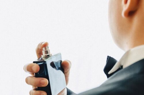 Los perfumes más sensuales que le puedes regalar a tu chico en Navidad