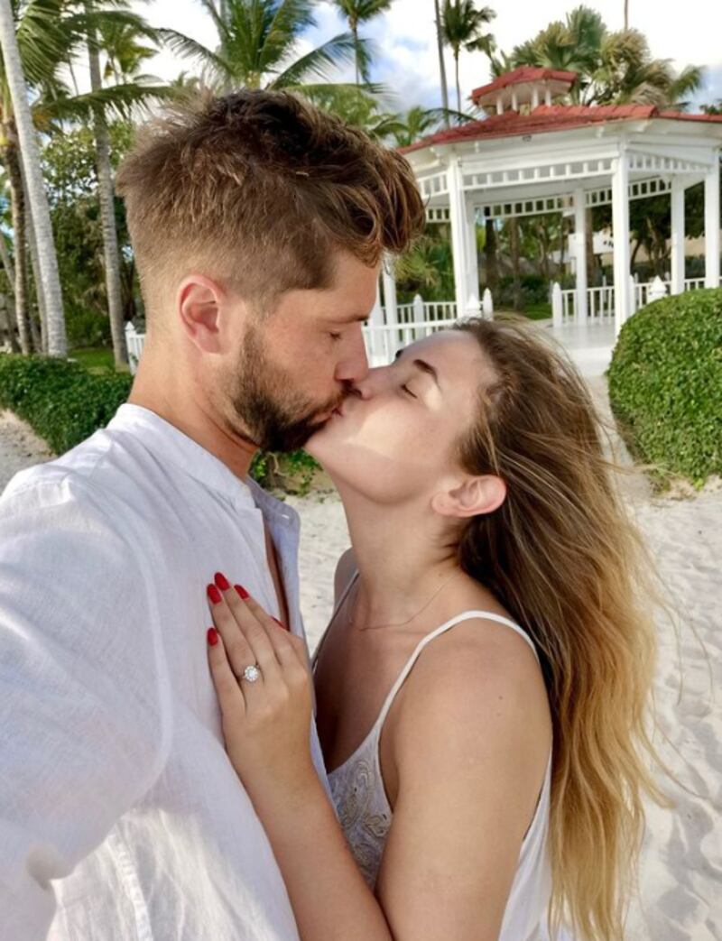 Branko Bacovich le pidió matrimonio a Belén Soto en República Dominicana