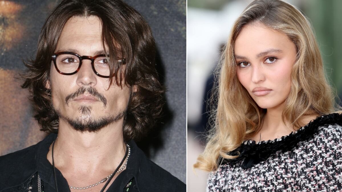 Este gesto de Lily-Rose Depp le valió de una ola de críticas por parte de los cibernautas.