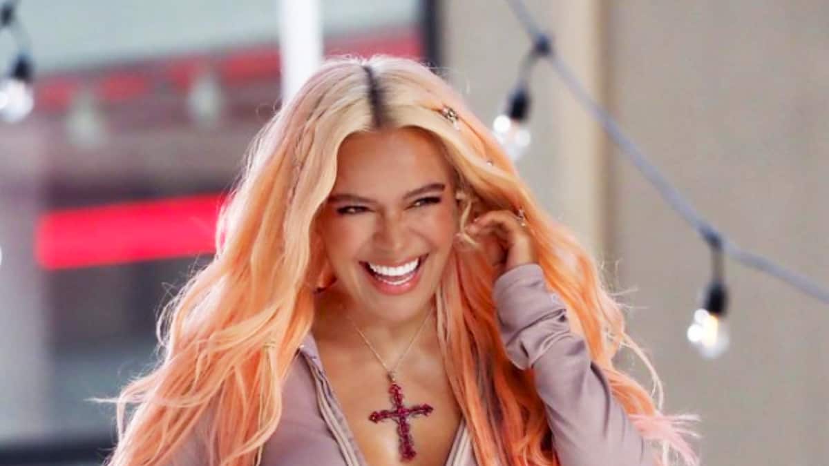 “Mucha guisa con plata”, por este comentario, Karol G enfureció con uno de sus detractores y de esta manera le respondió