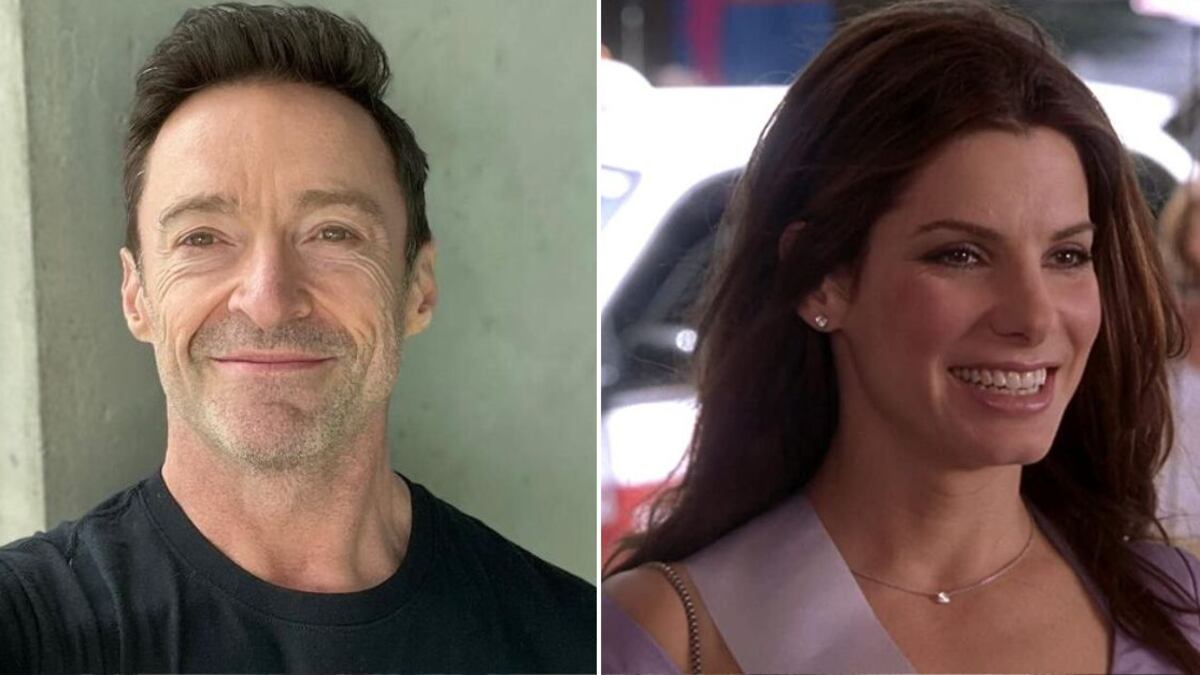 Hugh Jackman en la actualidad y Sandra Bullock en 'Miss Simpatía'