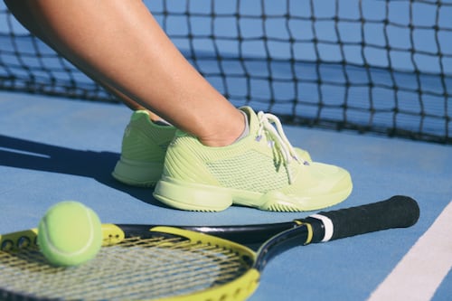 Tenis “helado de pistacho” la tendencia que obsesionó a toda Europa y muchas buscan: así son