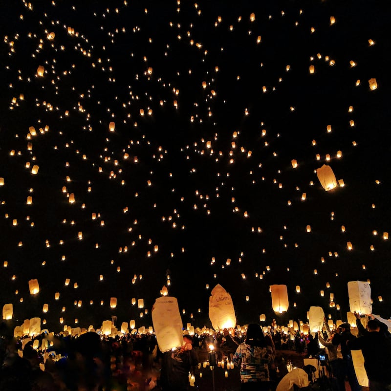 Yi Peng – Tailandia