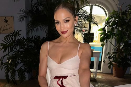 El mensaje de Jennifer López a Ben Affleck a través de una camiseta en medio de su divorcio