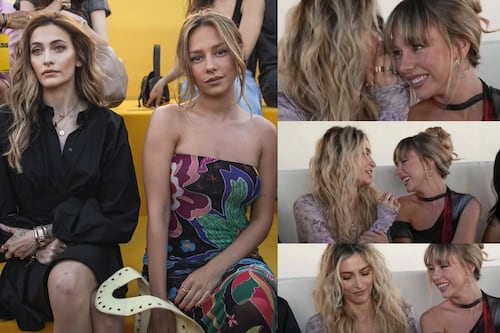 ¡Momentazo! Ester Expósito y Paris Jackson protagonizan saludo viral en desfile