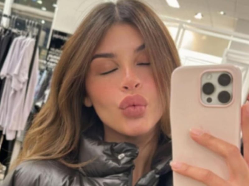 JUSTICIA 💜: Las redes sociales se movilizan para localizar a la suegra de Carolina Flores; difunden imágenes de la agresora