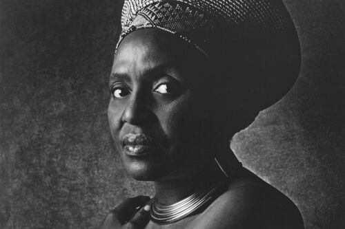 Del exilio a la fama: La increíble historia detrás de Makeba, la canción con un mensaje poderoso