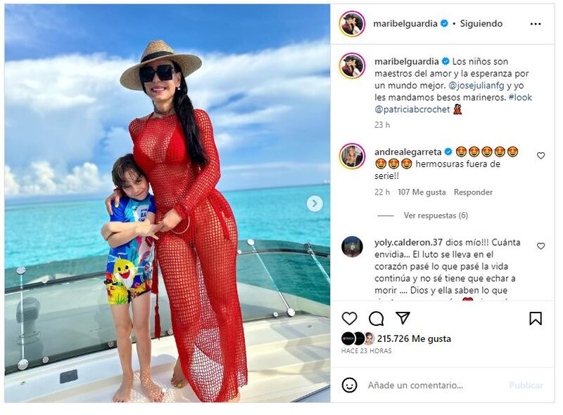 Maribel Guardia lució contenta junto a su nieto, José Julián, en un reciente paseo en yate