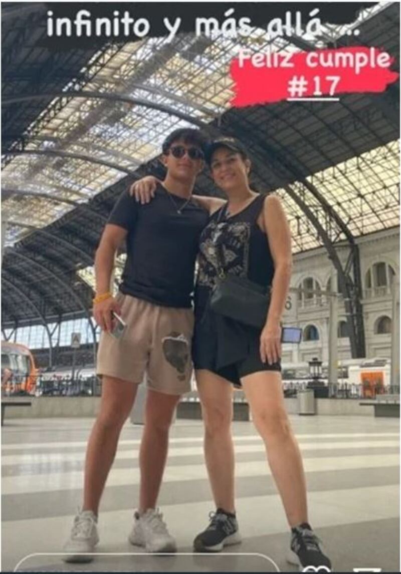 Karina celbró el cumpleaños número 17 de su hijo Xander