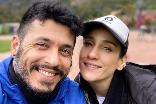 Santiago Alarcón le “juró” a ‘Chichila’ Navia que no es el hombre del video con otra mujer, ¿qué pasó?