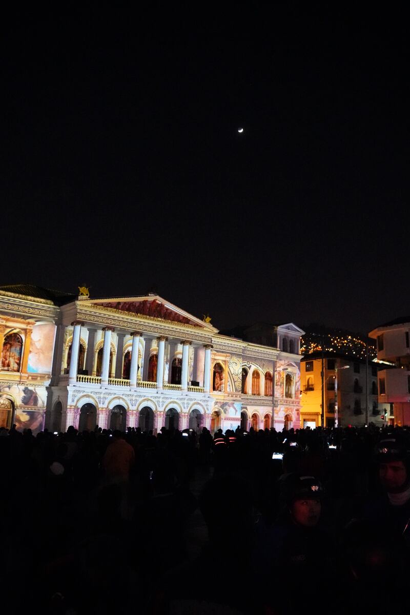 Teatro Nacional Sucre forma parte del circuito y se conecta con el arte.