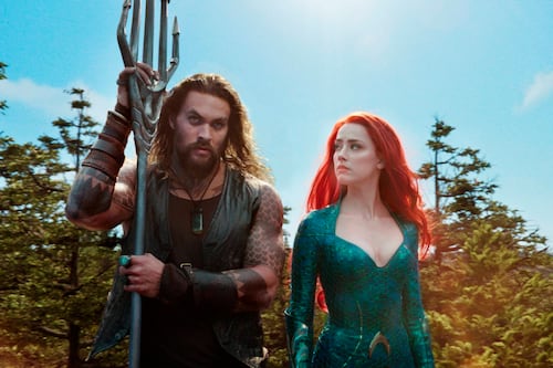 Ambiente hostil en el set de Aquaman 2: revelan que Jason Momoa se disfrazó de Johnny Depp para burlarse de Amber Heard