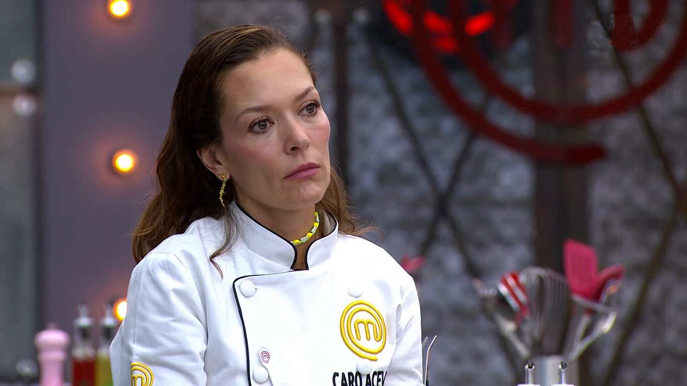 La actriz Carolina Acevedo no pudo disimular su molestia al verse derrotada en uno de los retos de 'MasterChef Colombia'