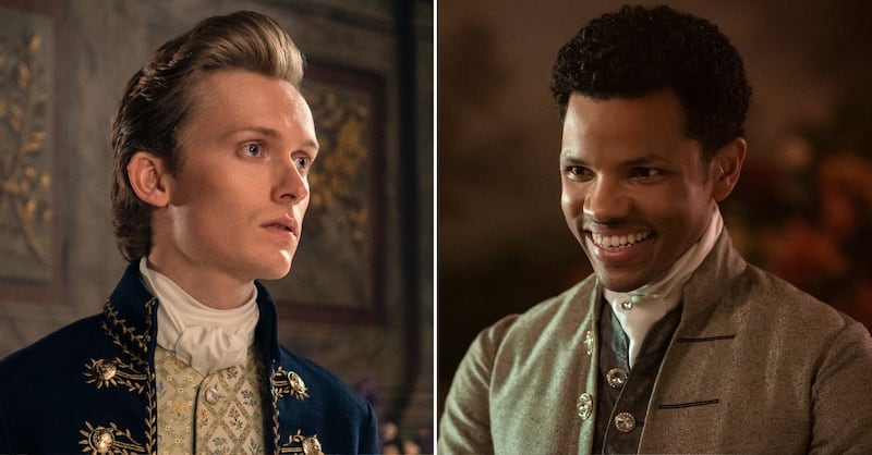 Freddie Dennis y Tunji Kasim en 'Queen Charlotte'