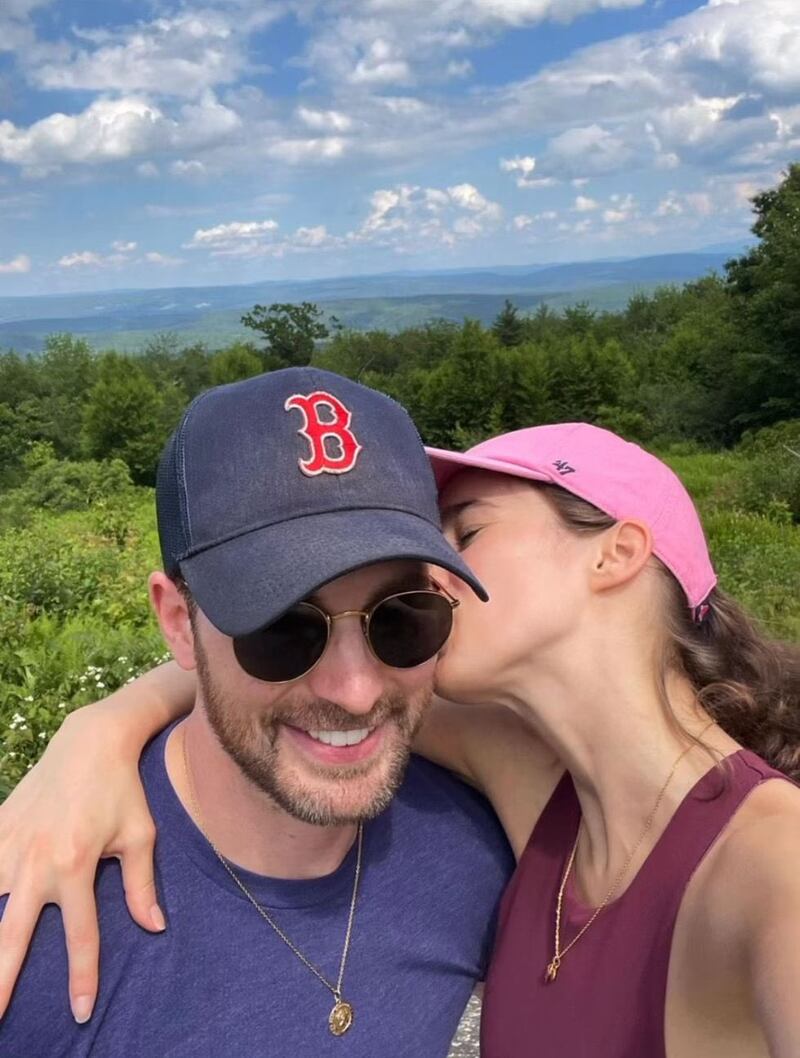 Chris Evans y Alba Baptista se casaron