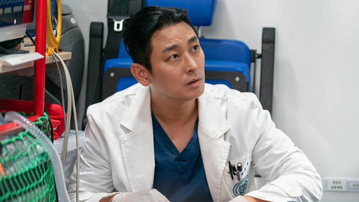 Escena de la serie coreana 'Héroes de guardia'