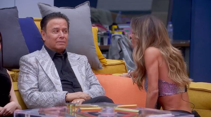 Anahí dedica emotivas palabras a Mario Bezares