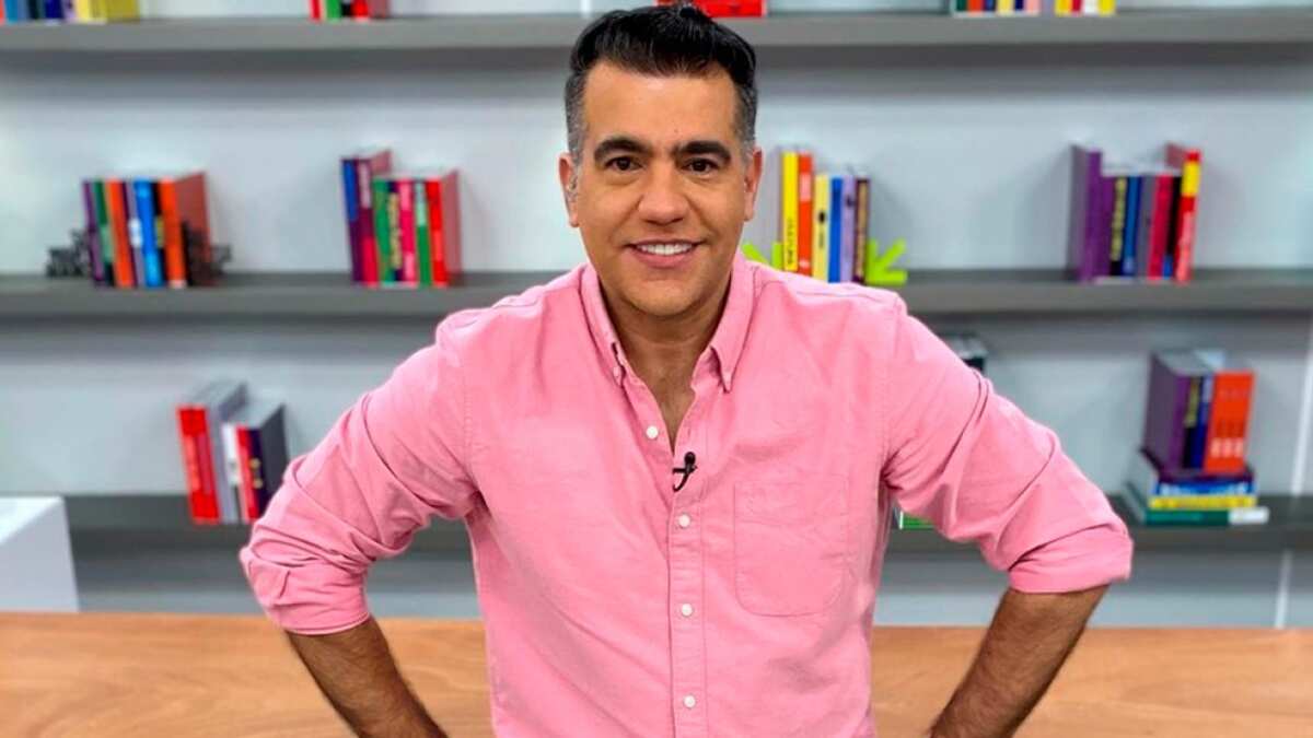 Elegante respuesta de Carlos Calero cuando lo criticaron por "hacer pendejadas" en TikTok