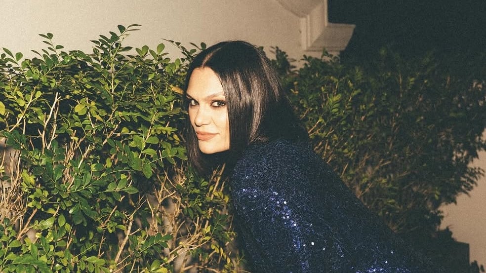 Jessie J celebra su recuperación y transforma el dolor en inspiración para millones