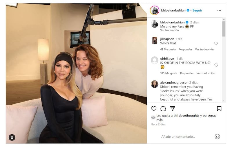 Khloé Kardashian fue criticada por supuestamente editar su rostro en esta foto