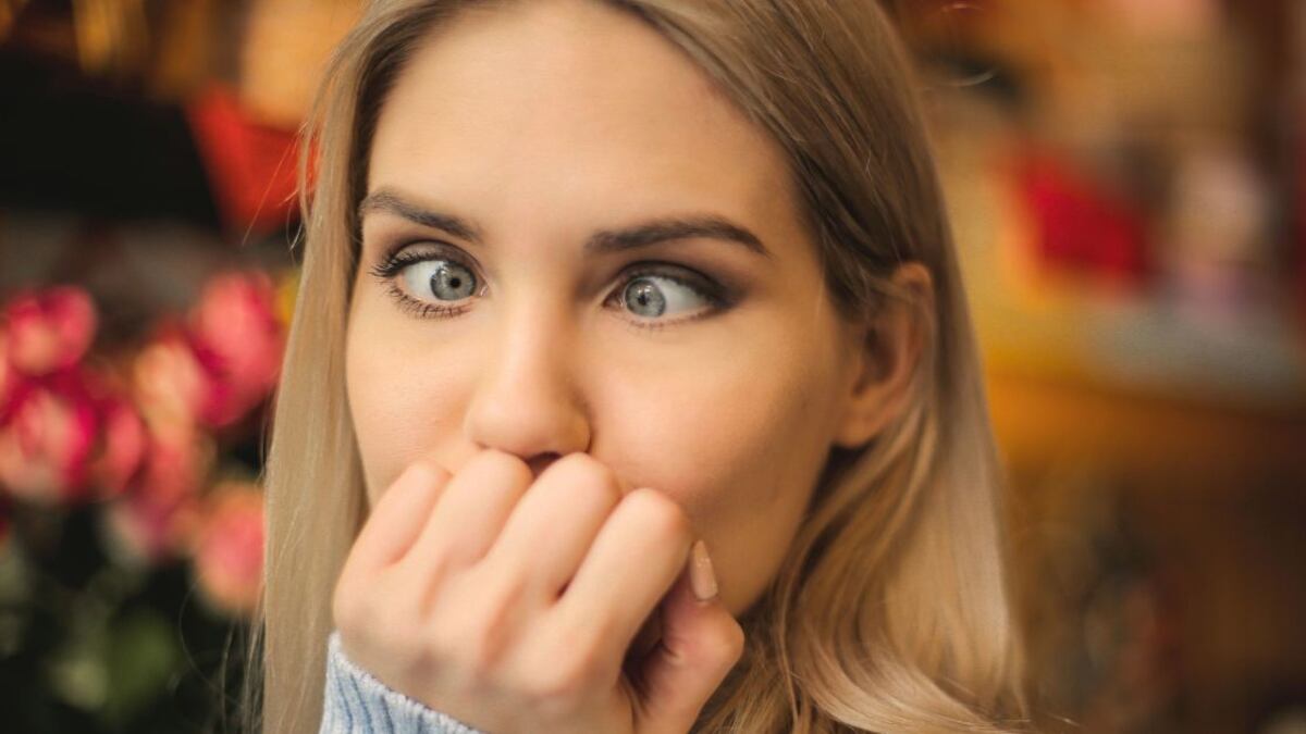 La manía de morderse las uñas puede ser muy perjudicial para la salud