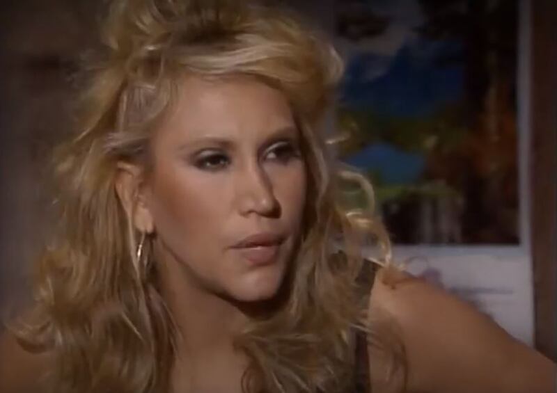Esther en "Muchachitas"