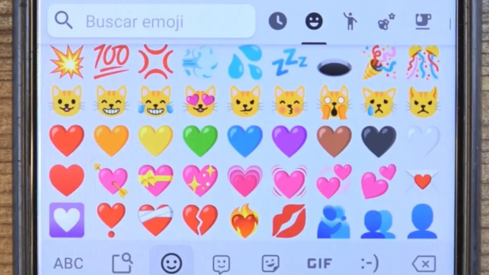Qué significa el corazón verde de WhatsApp