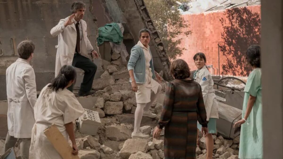 Escena de la serie 'Cada minuto cuenta'