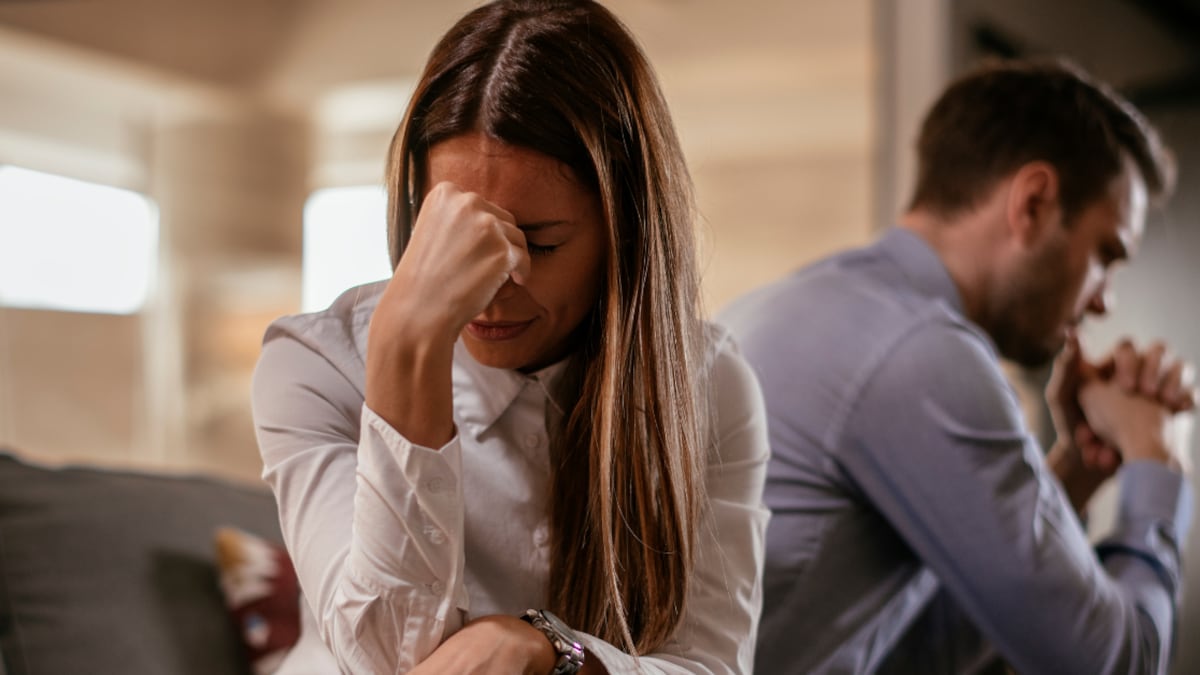 Cuidado con el ‘sledging’: la señal de alerta que indica que tu relación tiene fecha de caducidad