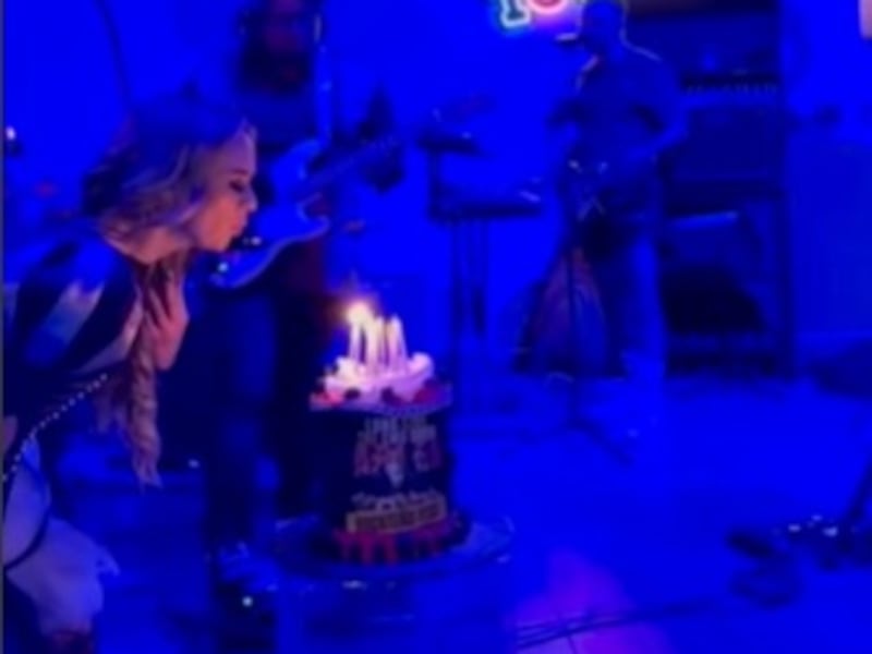 Video. Influencer mexicana sufre graves quemaduras al recrear peligroso trend de TikTok