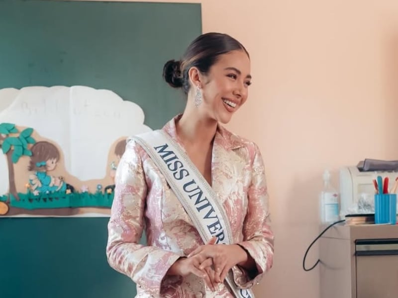Nadia Mejía, Miss Universo Ecuador 2025 visitó la Fundación Reina de Quito