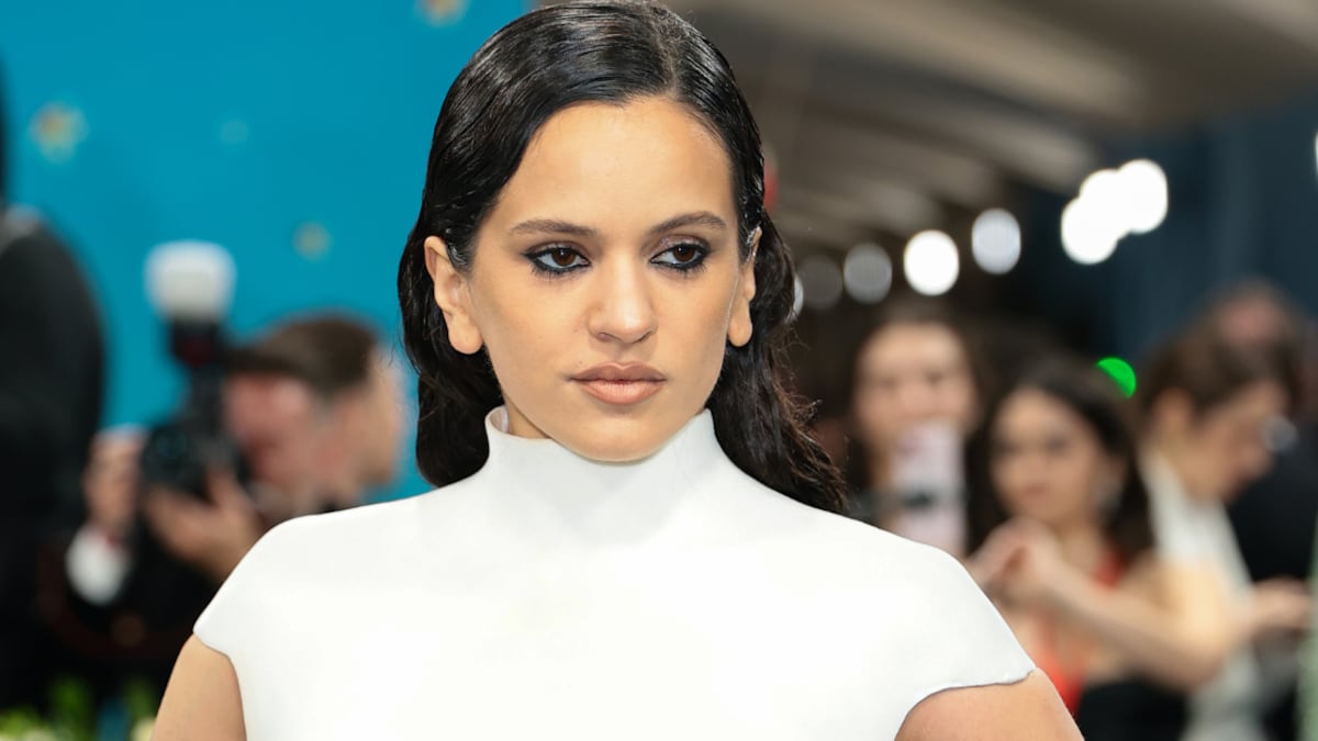El look de Rosalía en la MET Gala 2025 desató opiniones divididas por esta razón.