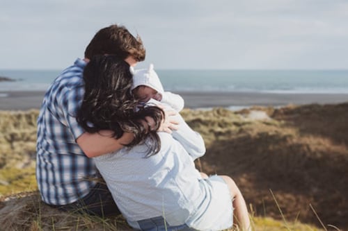 ¿Están destinados a estar juntos? Qué significa soñar que tuviste un hijo con tu ex