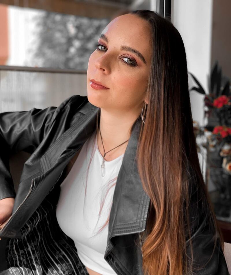 Oriana Lozada heredó la belleza de su madre y la vocación de su padre