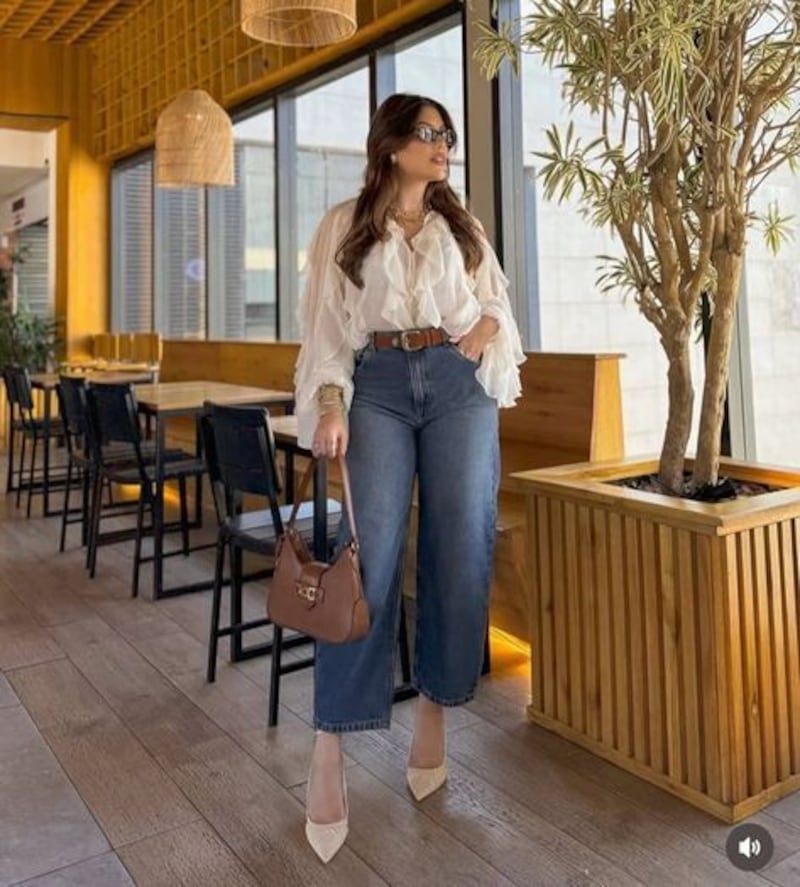 ¡Ni acampanados, ni culotte! Los jeans ‘españoles’ serán tendencia: ¿cómo son y a quién favorecen?