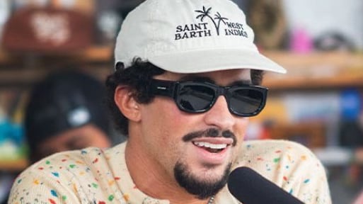 Bad Bunny y Gabriela Berlingeri cenaron en Aramburu.