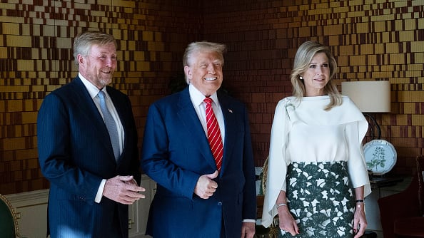 Donald Trump junto al rey Willem-Alexander y la reina Máxima