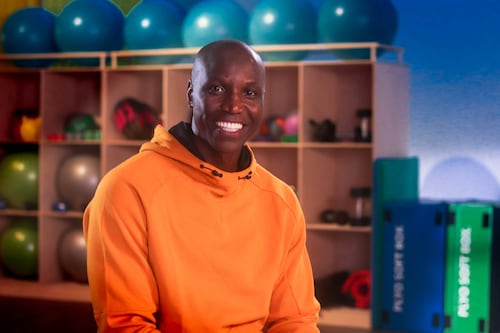 Fausto Murillo, un entrenador global que inspira a las mujeres a ponerse en forma