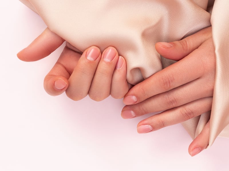 ¡Ni french, ni milky! Las uñas japonesas que serán tendencia por su especial diseño: así se llevan