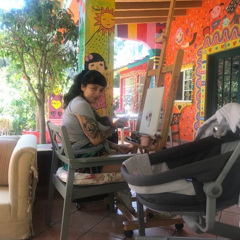 Mon Laferte maternidad