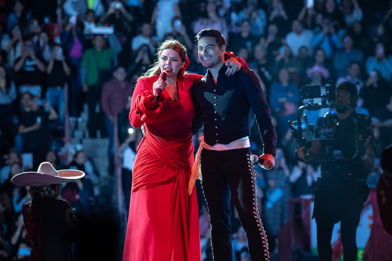 La cantante tuvo invitados especiales
