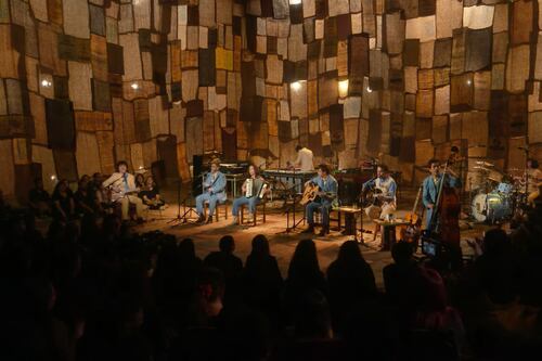Los Bunkers liberan primer tráiler del Unplugged donde Mon Laferte fue una de las invitadas: se estrena el 12 de diciembre en cines