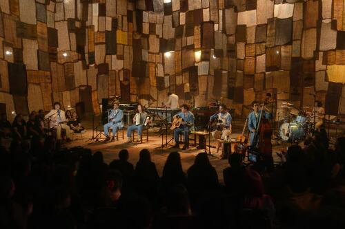 ¡A preparar las cabritas! MTV Unplugged de Los Bunkers podrá verse en televisión abierta y el cable a una semana de su estreno en cines