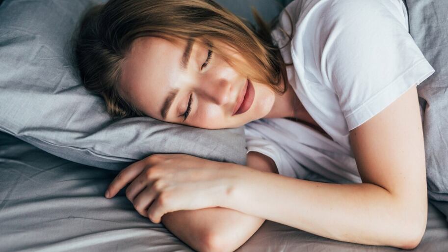 Mujer durmiendo