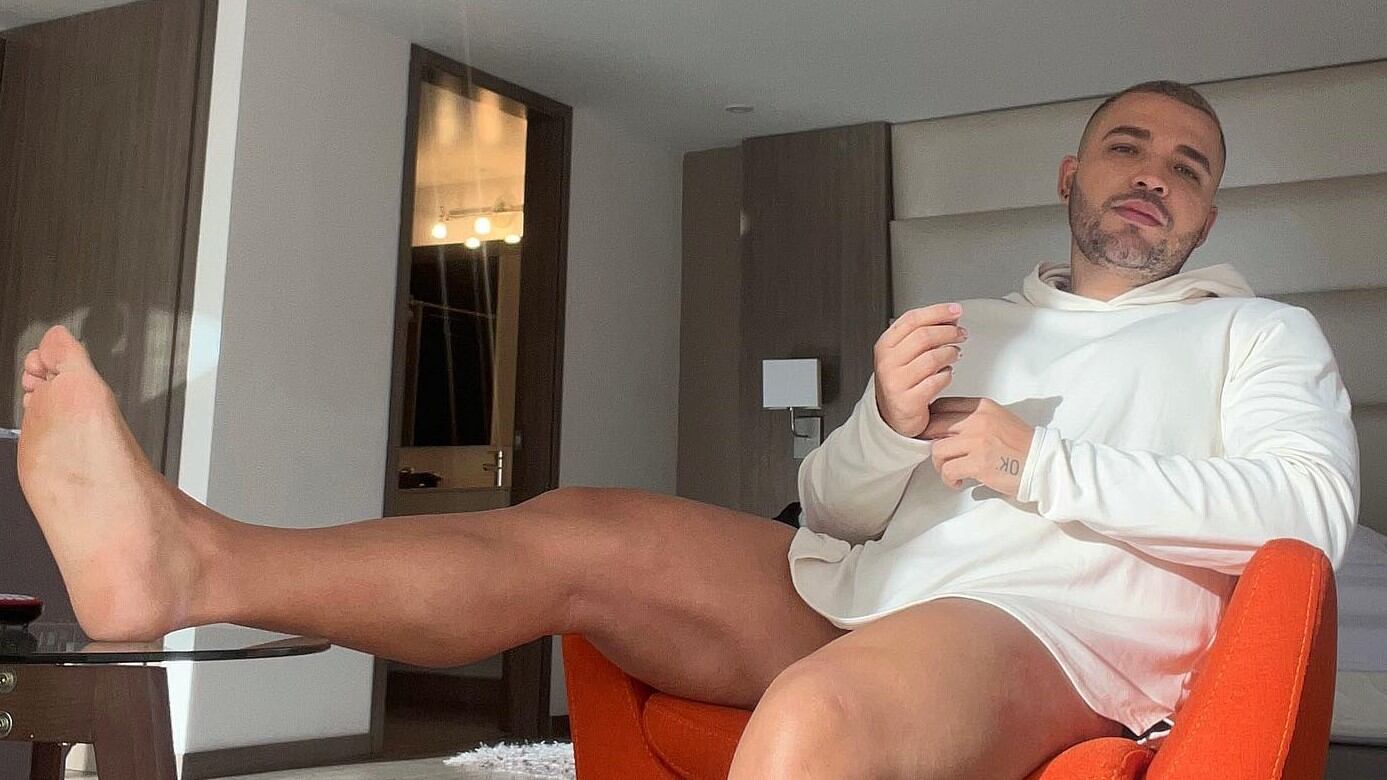 Las fanáticas del cantante Jessi Uribe le confesaron en los mensajes las fantasías que tienen con él.