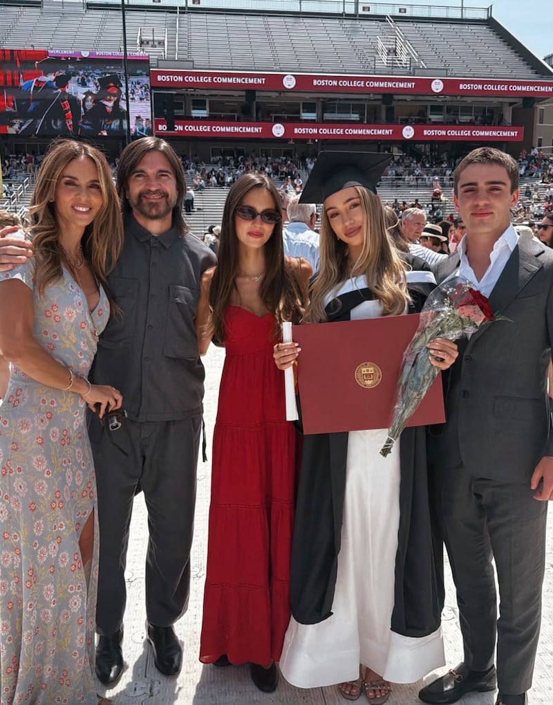 Hija de Juanes se gradúa