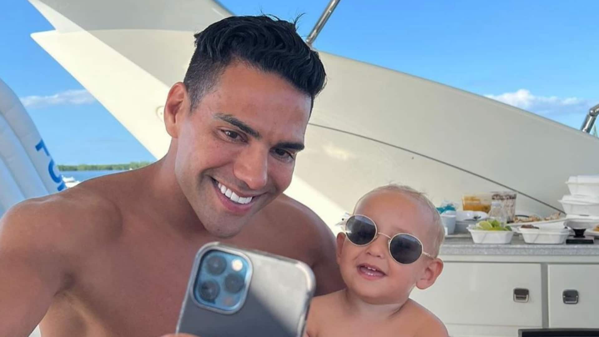 El hijo de Falcao García rezó y su esposa lo mostró en tierno video