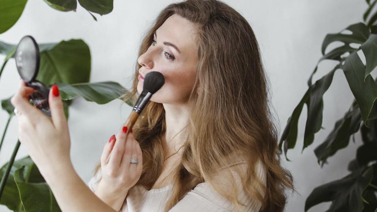 Maquillaje errores sumar años